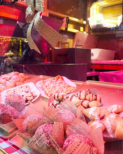 Schmalzgebäck, Waffeln und Quarkbällchen – Weihnachtsmarkt Lüneburg